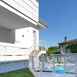 With Pool In 54751 Apartamento Bibione