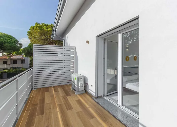 With Pool In 54751 Appartamento Bibione